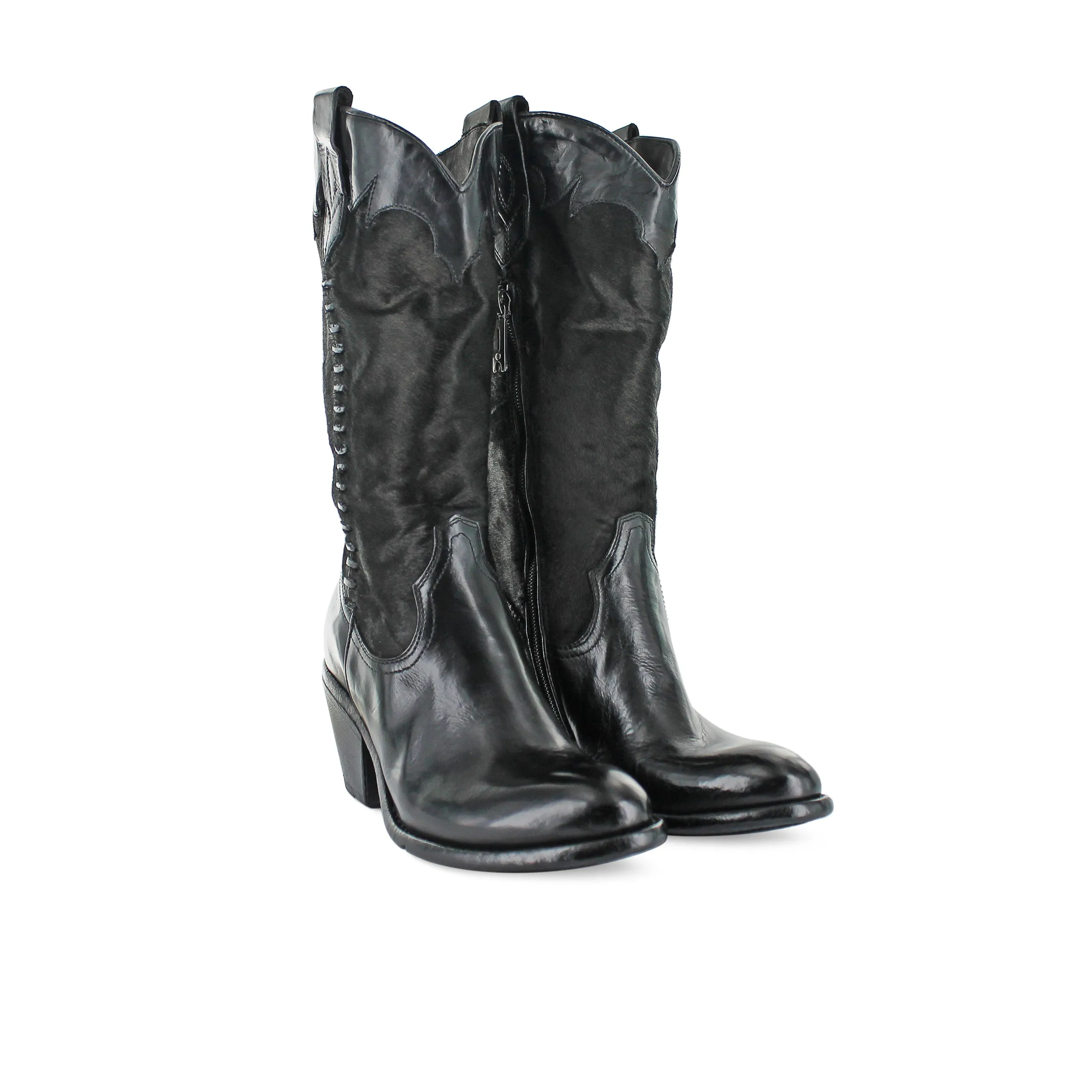 BU10A - Black Cavallino Cowboy