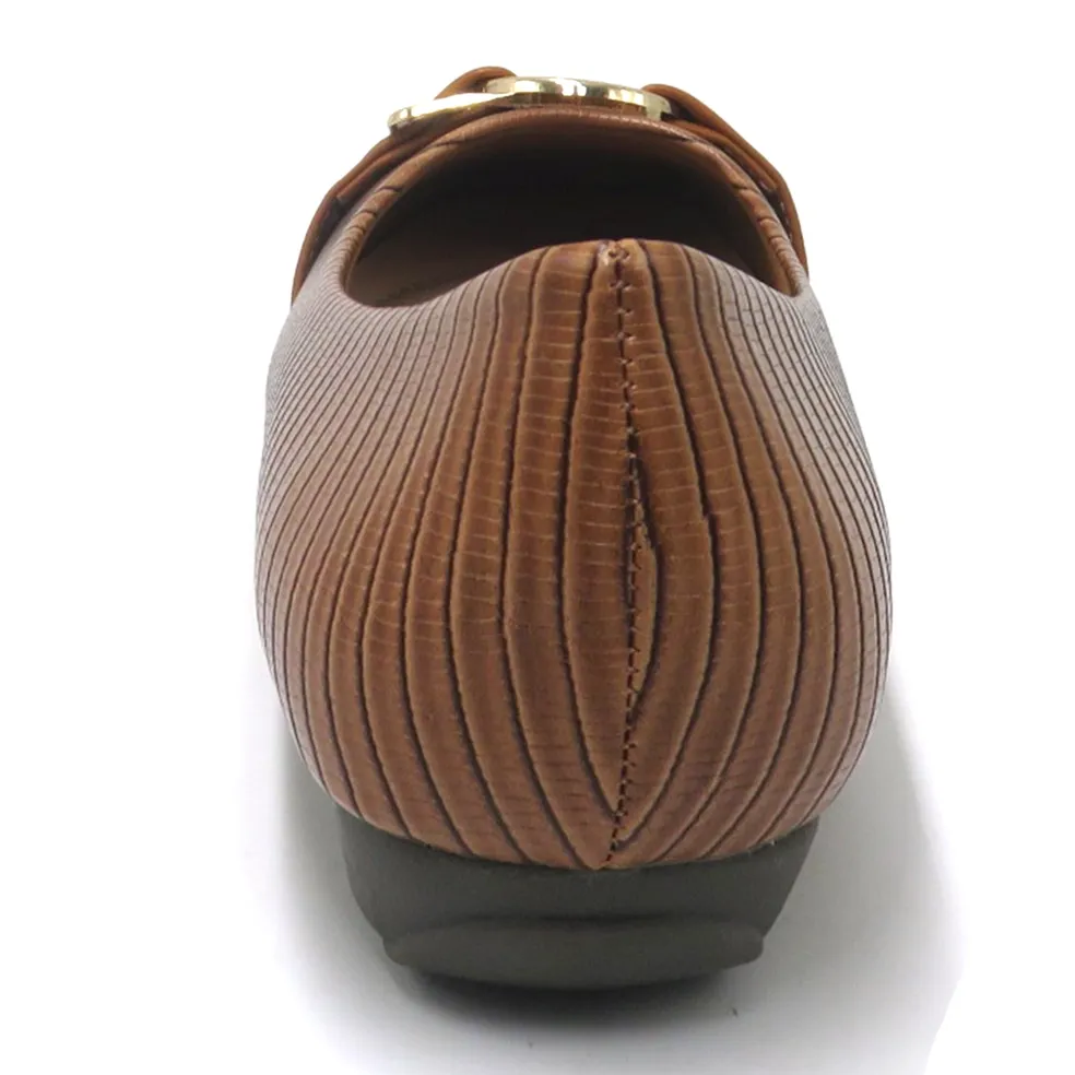 Buckle Design Ballet Flat in Tan
