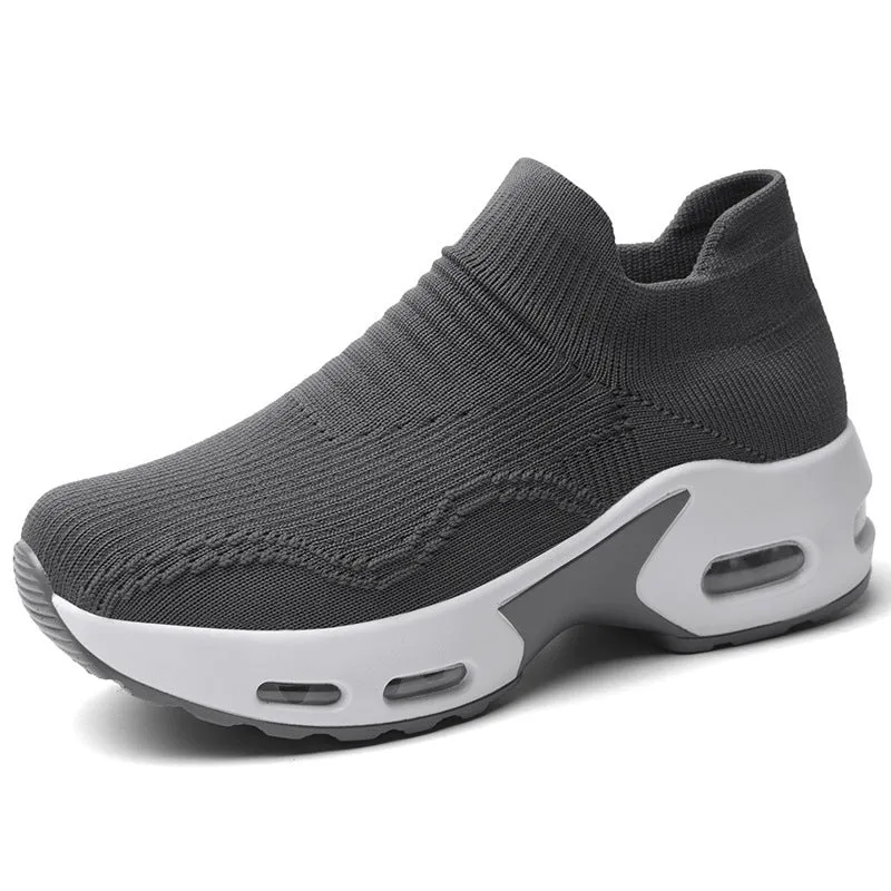 Flat casual shoes