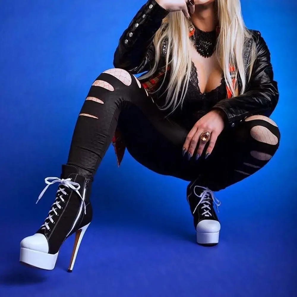 No Us In Us Ankle Boots