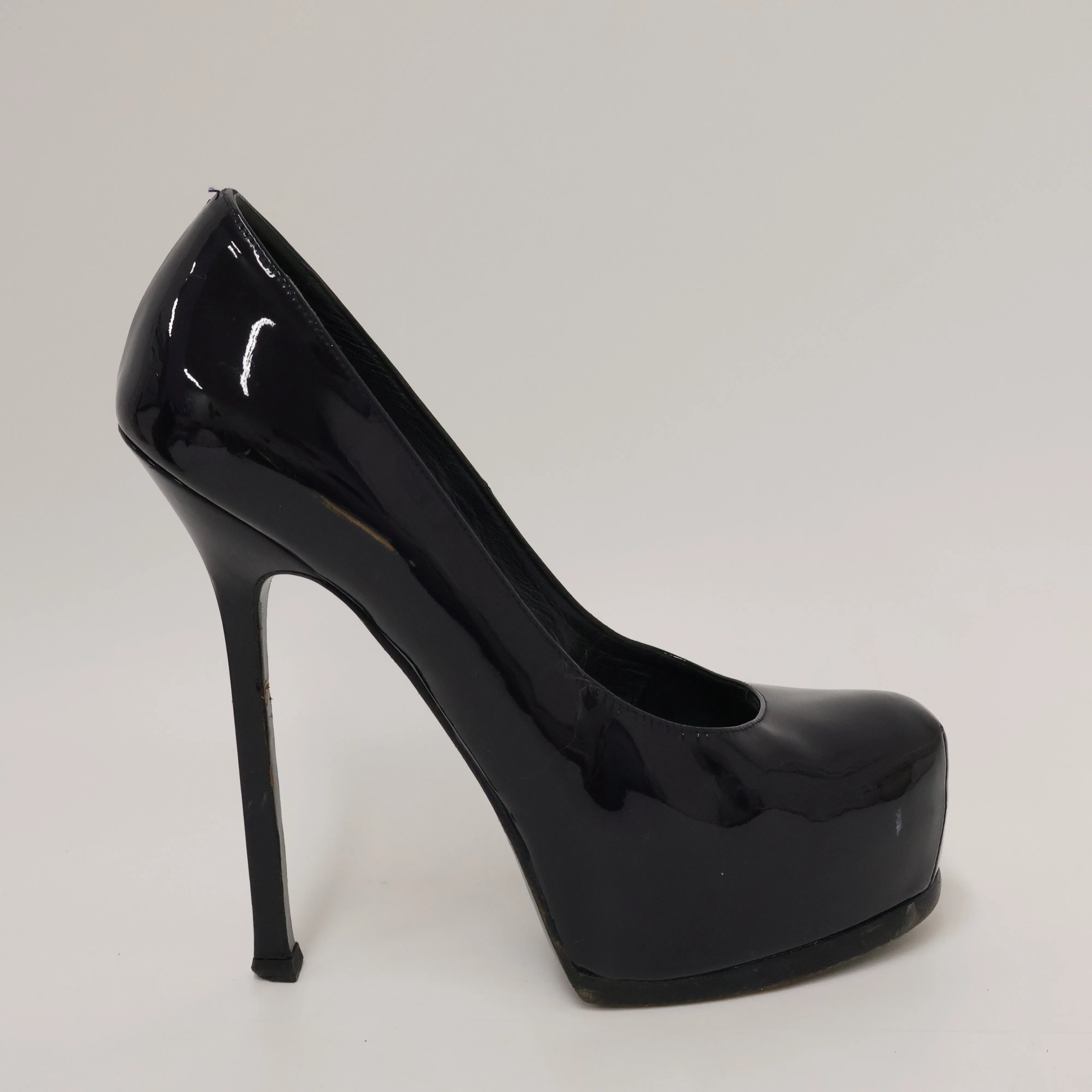 Saint Laurent Patent Tribtoo Black