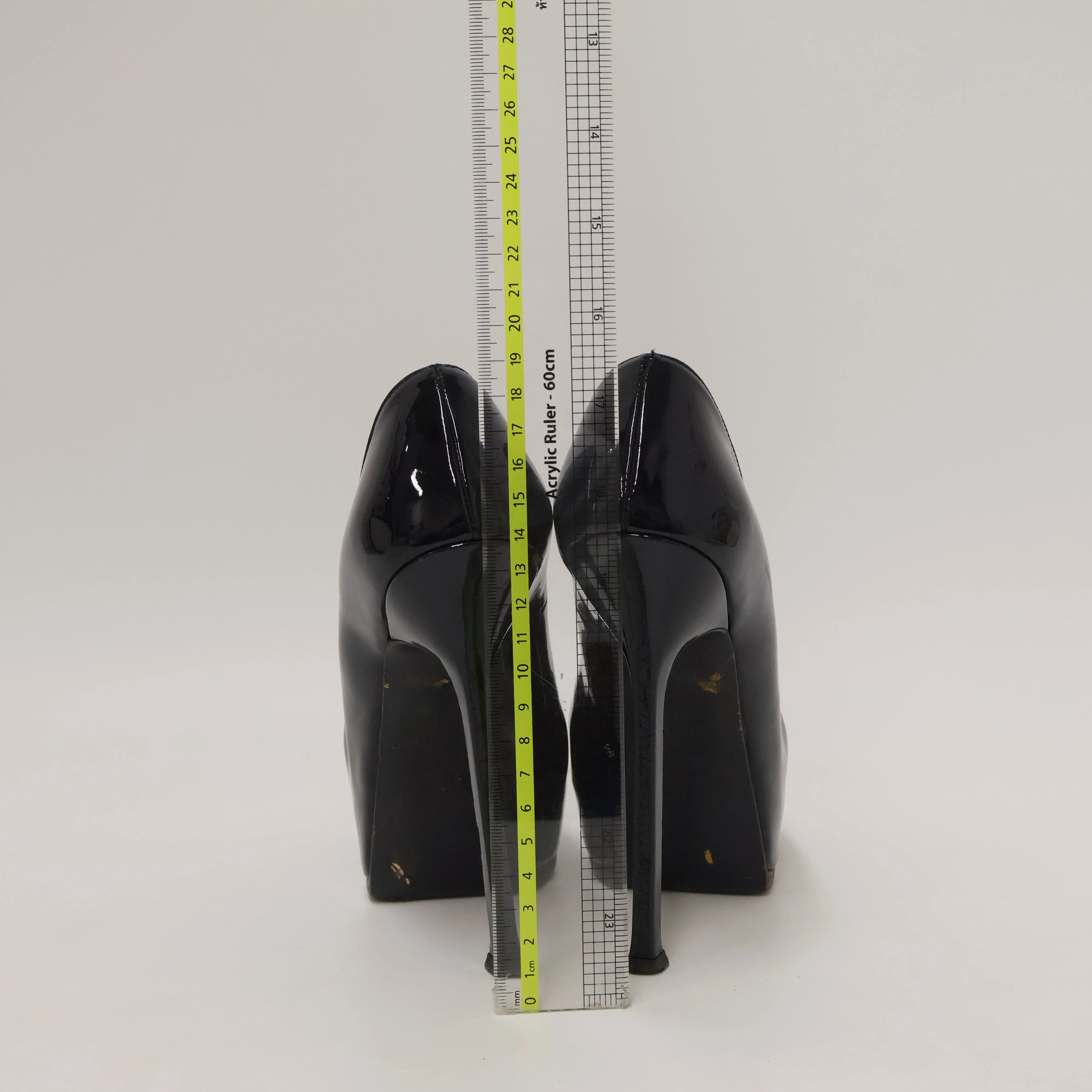 Saint Laurent Patent Tribtoo Black